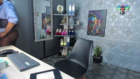 Snapshot of ambar_rose2 chatting on 30, 12, 2024 ambar rose2 online show from 30, 12, 2024