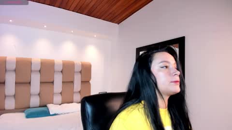 ambarcoxx online show from 2, 2, 2026