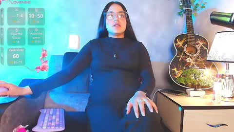 ambardevon_x online show from 14, 4, 2026