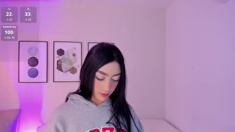 ambarevans_ online show from 26, 10, 2025