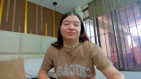 Snapshot of ambargills chatting on 2, 6, 2026 AmbarGills online show from 2, 6, 2026