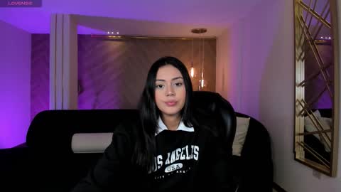 Snapshot of ambarjames_ chatting on 11, 9, 2025 Ambar online show from 11, 9, 2025