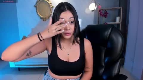 Snapshot of ambarjames_ chatting on 17, 9, 2025 Ambar online show from 17, 9, 2025
