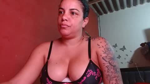 Snapshot of ambarmilf09 chatting on 5, 11, 2025 ambarmilf09 online show from 5, 11, 2025