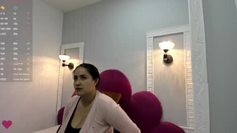   online show from 20, 2, 2025