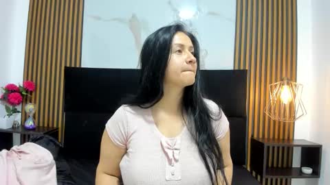   online show from 31, 10, 2025