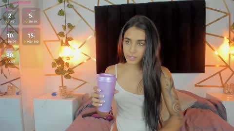 Snapshot of ambeer_rousess chatting on 5, 3, 2025 Amber online show from 5, 3, 2025