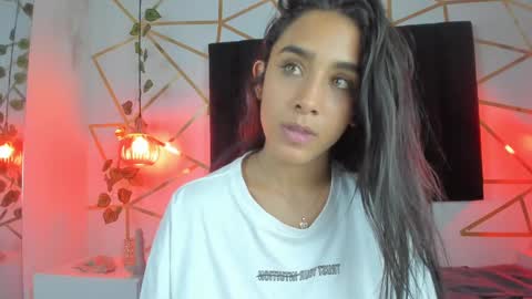 Snapshot of ambeer_rousess chatting on 10, 3, 2025 Amber online show from 10, 3, 2025