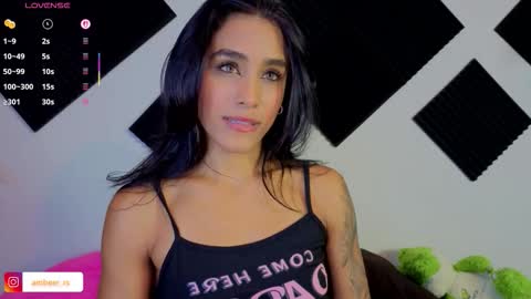 Snapshot of ambeer_rousess chatting on 12, 9, 2025 Amber online show from 12, 9, 2025