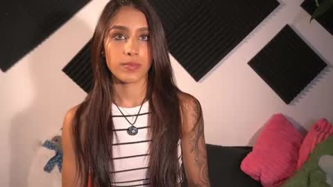 Snapshot of ambeer_rousess chatting on 18, 11, 2025 Amber online show from 18, 11, 2025