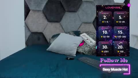 Amber  online show from 25, 1, 2025