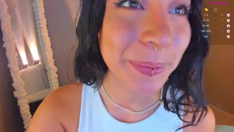 amber_curly online show from 1, 2, 2025