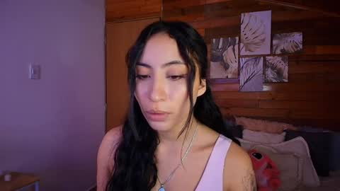 Snapshot of amber_curly chatting on 17, 4, 2026 amber_curly online show from 17, 4, 2026