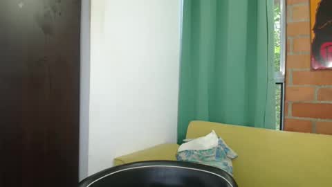 Snapshot of amber_lee20 chatting on 19, 1, 2025 LUISA online show from 19, 1, 2025