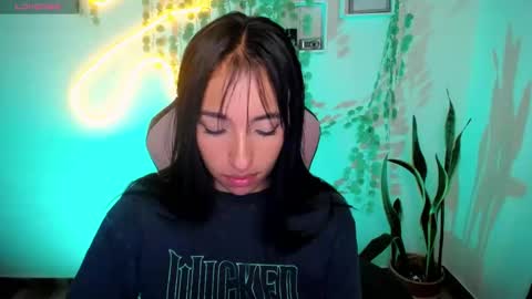 Amber online show from 21, 2, 2025