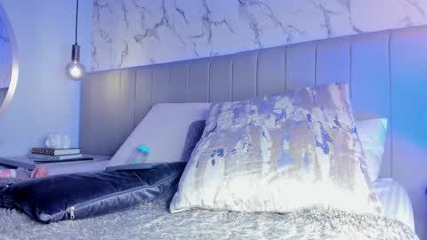 Amber online show from 10, 1, 2026