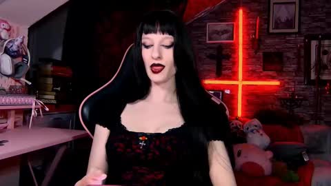 DEMONESS AMBER 666 online show from 19, 12, 2025