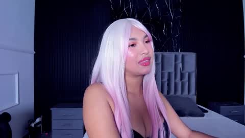 Amber Ashford online show from 18, 9, 2025