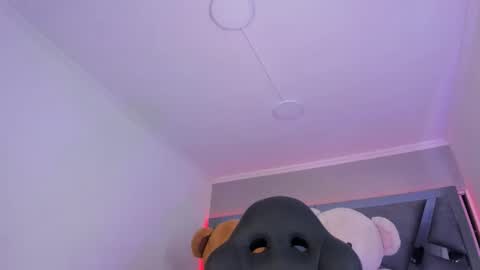 Amber  online show from 17, 9, 2025