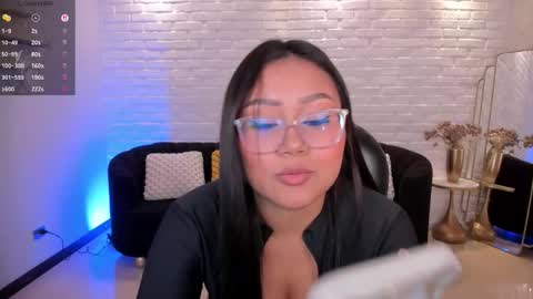 Snapshot of amberlewis_ chatting on 27, 9, 2025 Amber online show from 27, 9, 2025