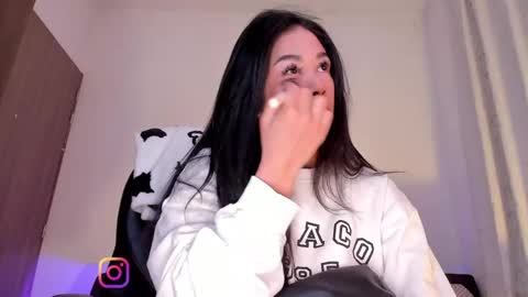 Amber online show from 10, 4, 2026