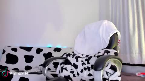 Snapshot of ambermiller04 chatting on 8, 5, 2026 Amber online show from 8, 5, 2026
