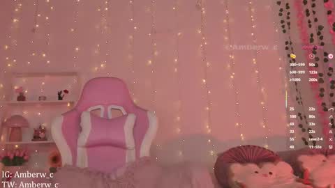 IG - TW Amberw c online show from 30, 11, 2025