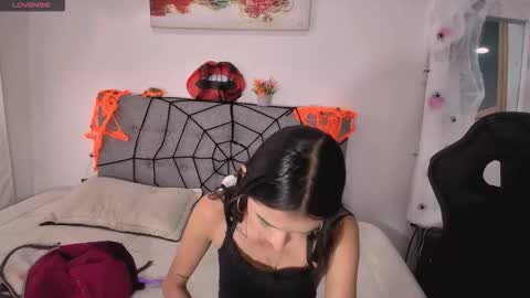 Amber  online show from 23, 10, 2025