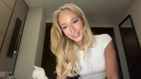 Ambre online show from 31, 3, 2026