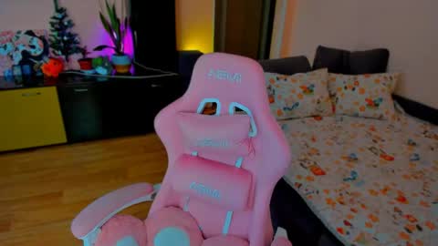 Eileen online show from 4, 5, 2026