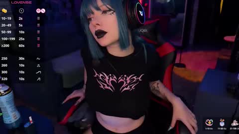 Amelia Aley  online show from 14, 9, 2025