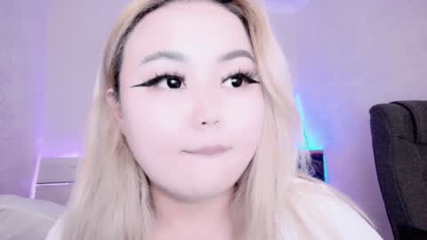 Snapshot of amelia_sunlight chatting on 11, 12, 2024 Amelia online show from 11, 12, 2024