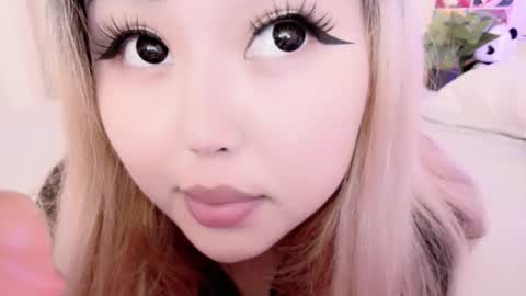 Snapshot of amelia_sunlight chatting on 10, 9, 2025 Amelia online show from 10, 9, 2025