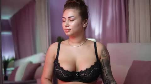 Snapshot of ameliabarbie chatting on 4, 7, 2026 Amelia online show from 4, 7, 2026