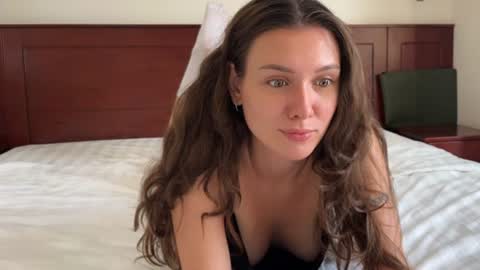 Snapshot of ameliahenderson chatting on 18, 6, 2026 Ameli online show from 18, 6, 2026