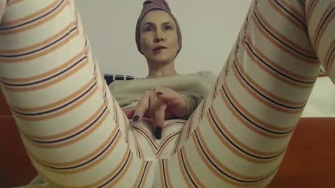 Snapshot of ameliaisme chatting on 2, 12, 2024 AME or Amelia online show from 2, 12, 2024