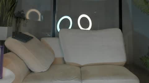 Ameliajones online show from 9, 4, 2026