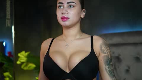  Amelia  online show from 14, 11, 2025