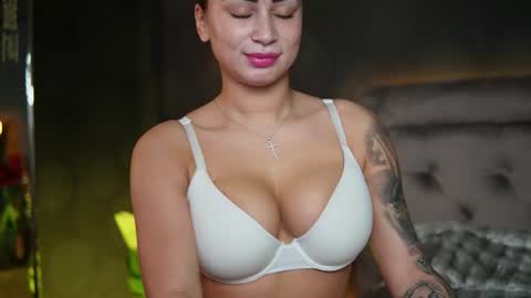  Amelia  online show from 15, 11, 2025