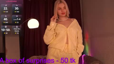  Amelia  online show from 4, 12, 2025