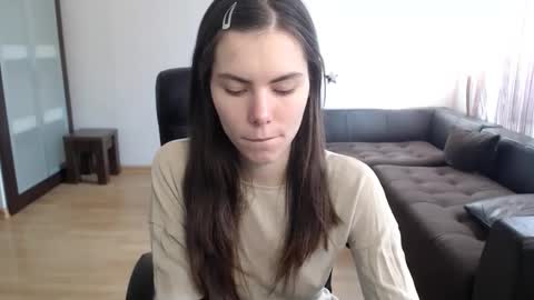 Snapshot of ameliereve chatting on 10, 10, 2025 Amelie online show from 10, 10, 2025