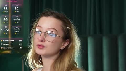 Amelie  online show from 21, 3, 2026