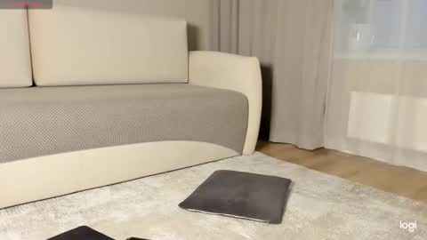 Amelina Love online show from 16, 10, 2025