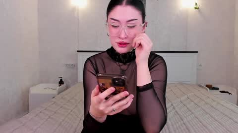 Snapshot of ameliya_sun chatting on 27, 1, 2025 Aylin online show from 27, 1, 2025