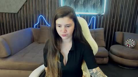 amellymillyy online show from 20, 9, 2025