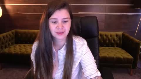 amellymillyy online show from 28, 9, 2025