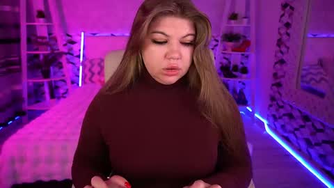 Snapshot of amellywhite chatting on 29, 4, 2026 Alina online show from 29, 4, 2026