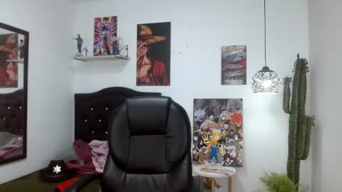 Snapshot of amethystshadow chatting on 20, 6, 2026 amethystshadow online show from 20, 6, 2026
