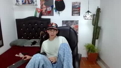 Snapshot of amethystshadow chatting on 1, 7, 2026 amethystshadow online show from 1, 7, 2026