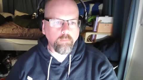 Snapshot of amf_1982 chatting on 28, 10, 2025 Andy online show from 28, 10, 2025